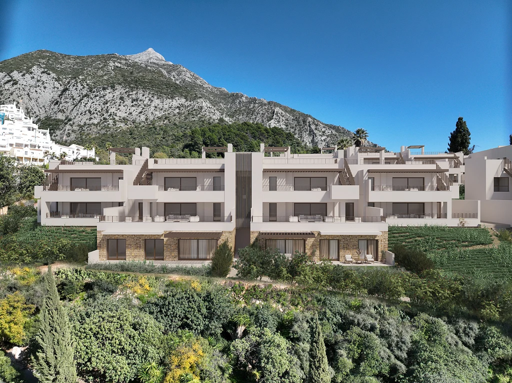 Appartementen en Benedenverdiepingen in Istán met Uitzicht op Zee
