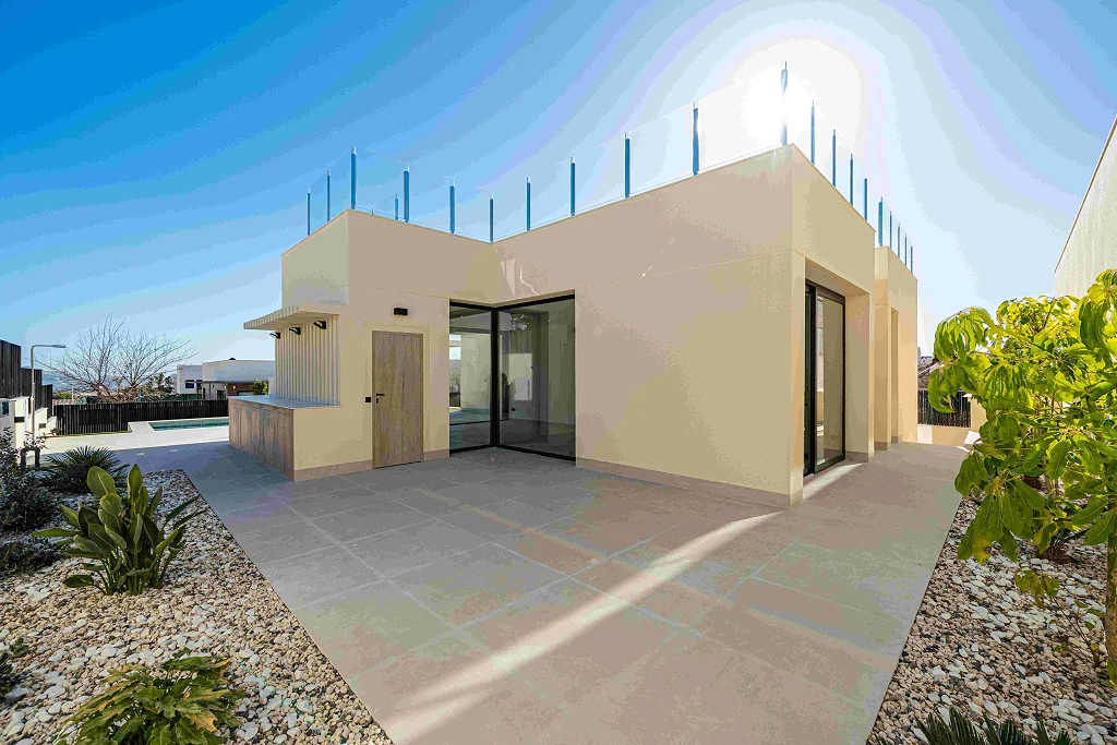 Exclusieve Onafhankelijke Woning in Polop met Uitzicht op Zee
